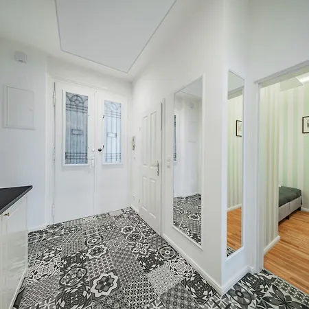 Nobile Schoenbrunn Klassik Residences Apartment