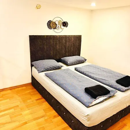 Apartament Charming At Maerzstrasse Close To Attractions *
