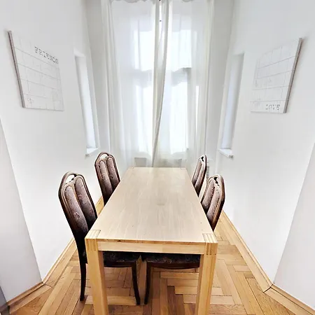 Charming At Maerzstrasse Close To Attractions Apartament *