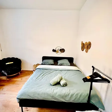 Charming At Maerzstrasse Close To Attractions Viena