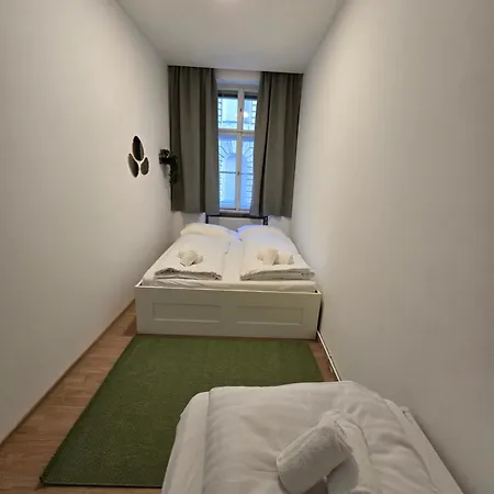 Deluxe Zum Wohlfuehlen *