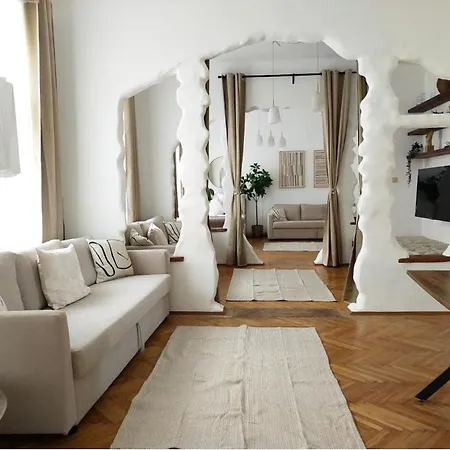 200 M2 Eden Garden With Terrace Apartment
