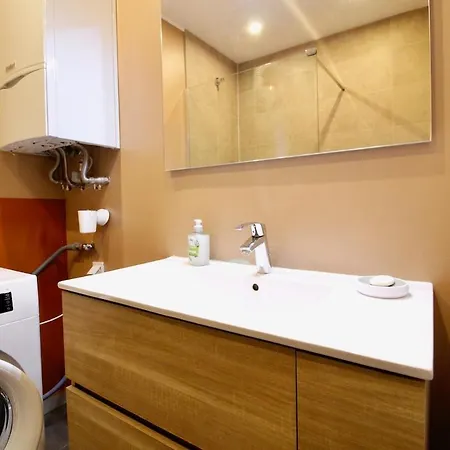Quiet Oasis For Up To 5 Guests