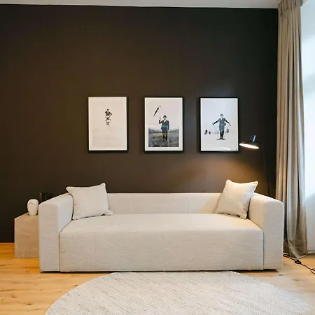 Homey 2br Perfect For 4-6 Metro Close To Naschmarkt *