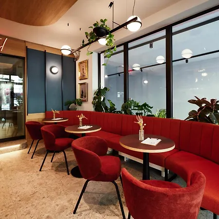 酒店 达斯卡普里酒店 4*