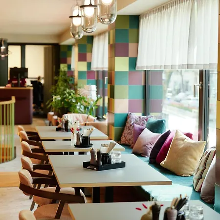 Henriette Stadthotel מלון 4*
