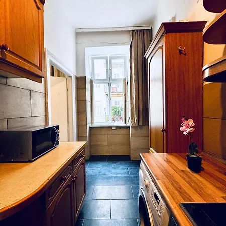 Lovely In Jaegerstrasse Area Js4 Apartment *