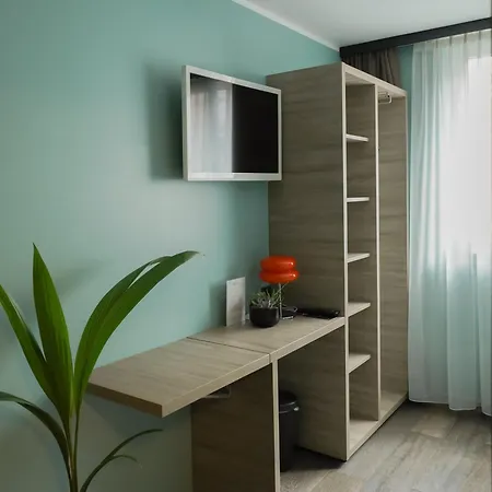 Hotel Design & Budget Schoenbrunn 3*