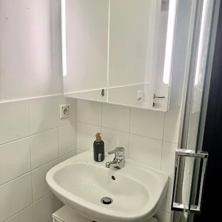 With Easy Access & Parking *