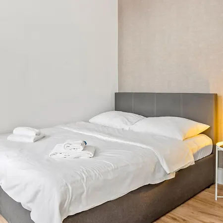 Gemuetliche Stadthalle Apartament