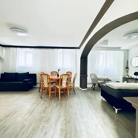 Very Spacious For Up To 7p With Great Location * Vienne