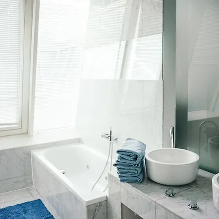 Apartment Living Center Vienna