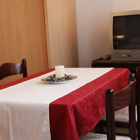 Checkvienna - Edelhof Apartment Vienna