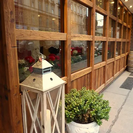 Enziana Hotel Wenen