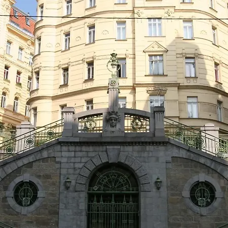 Terminus Hotel 3*