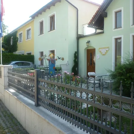 Gartenpension Prosl *