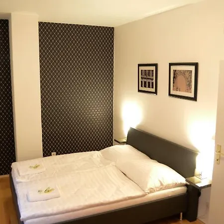 Vienna Inn Apartments Wenen