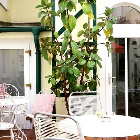 Szálloda Arthotel Ana Adlon 3*