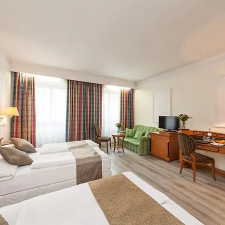Novum Cristall Messe Hotel