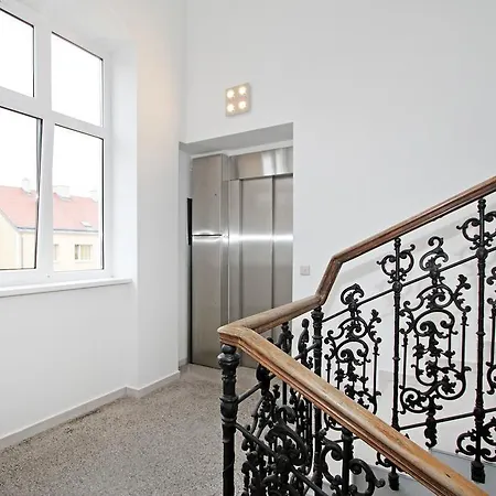 Christiano Hauptbahnhof | Contactless Check-in Apartment
