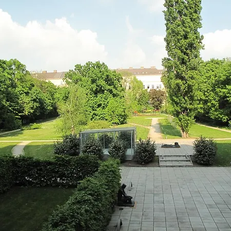 Living Center Vienna