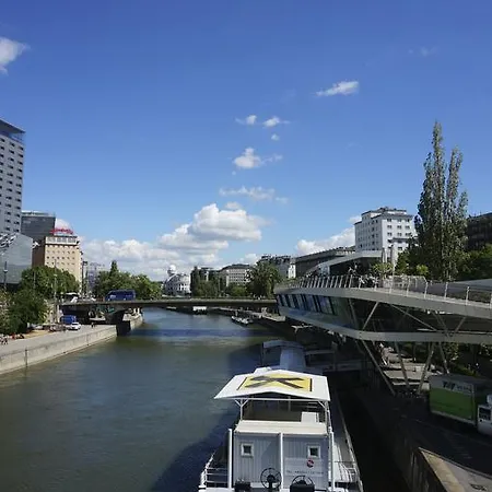 Wohnen Im Herzen Von At The Waterfront Apartment