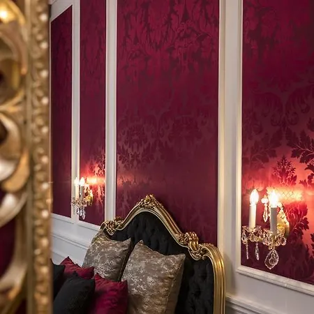 Schloss Schoenbrunn Grand Suite