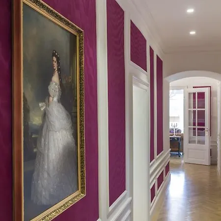Schloss Schoenbrunn Grand Suite