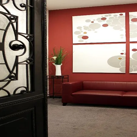 O11 Boutique Hotel 4*