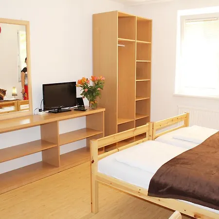 Hostel Westend