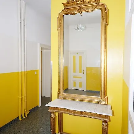 Hostel Westend Vienna