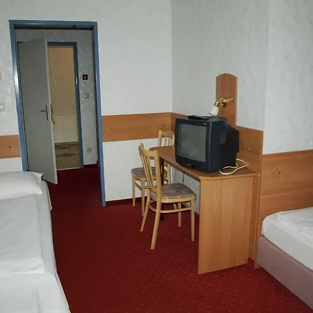 Hotel Stalehner 2*