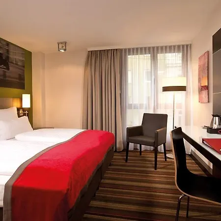 Otel Leonardo Westbahnhof Viyana