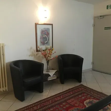 Pension Ani-Falstaff