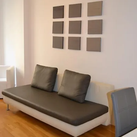 Vienna Inn Apartments Wenen
