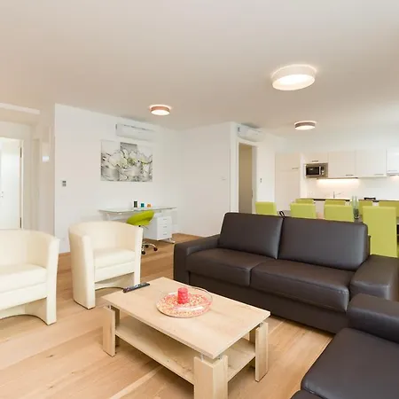 Apartment Yourapartment City Center
