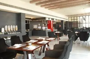 Hotel Donaustadt Kagran - At Metro U1
