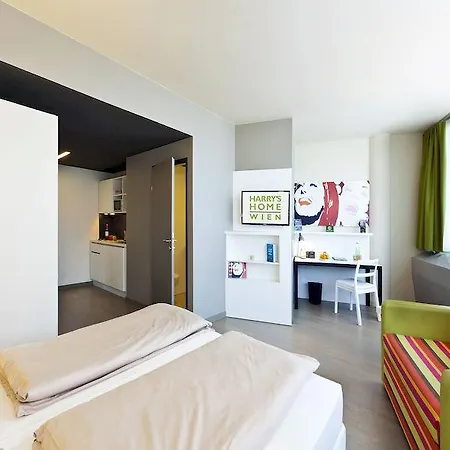 Hotel Harry's & 4*