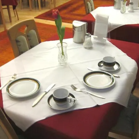 Mariahilf Bed & Breakfast 3*