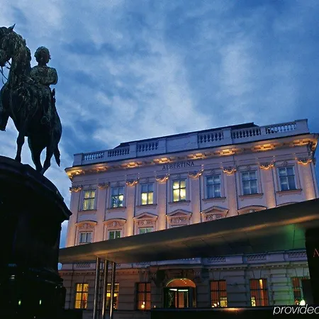 Opera Viena