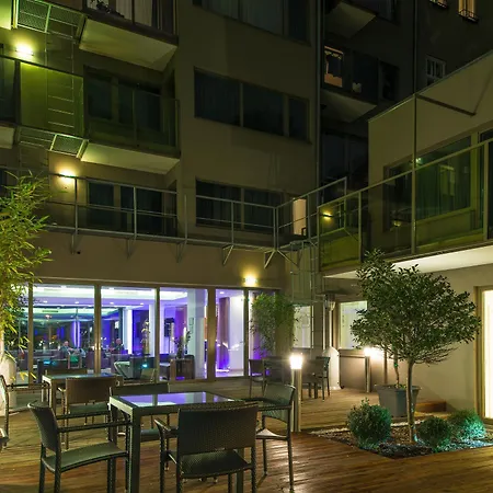 Hotel Pakat Vienna