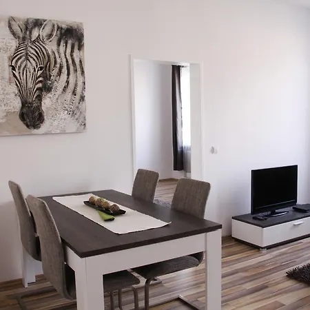 Huglgasse Apartment