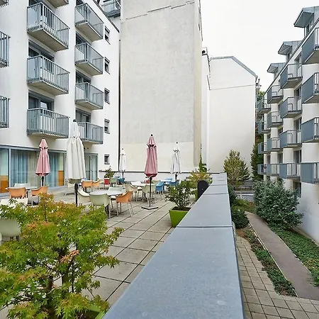 Kolping Zentral Hotel 2*