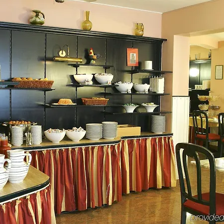 Deutschmeister Hotel 4*