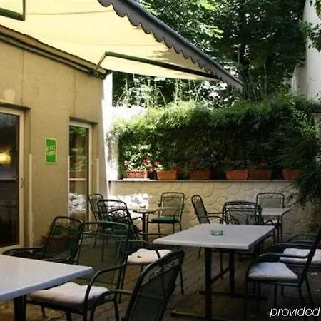 Hotel Deutschmeister