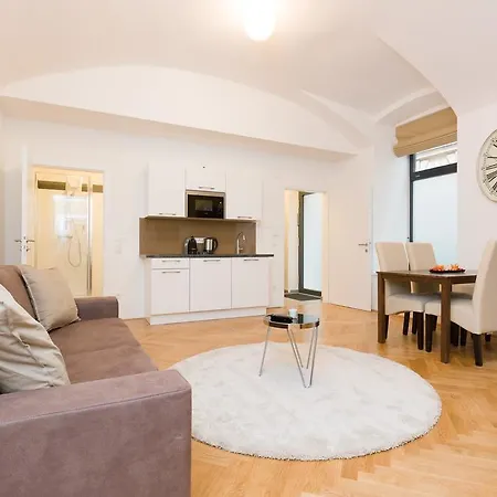 Apartment Belvedere Vienna