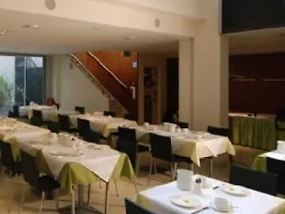 Hotel Caroline 3*