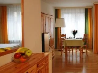 Hotel Caroline