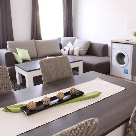 Apartment Huglgasse Vienna