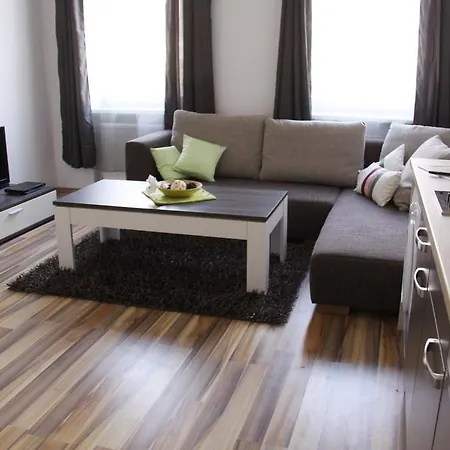 Huglgasse Apartment *